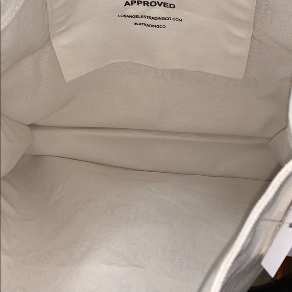 LA Trading Co. Novino-Phobia Wine Tote NWT - Picture 7 of 9